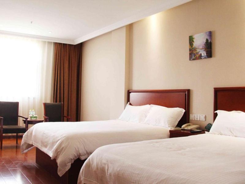 Greentree Inn Shandong Qingdao Development District Sdust Express Hotel Exterior photo
