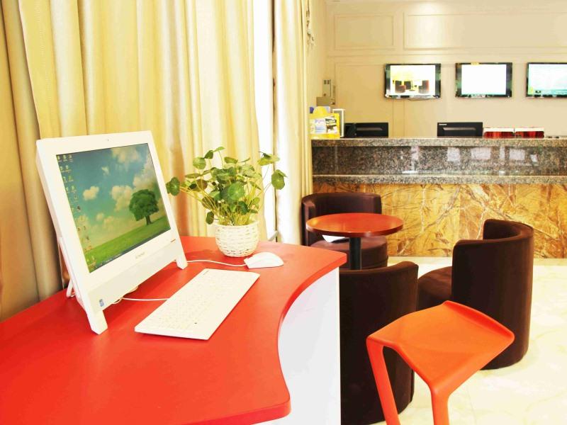 Greentree Inn Shandong Qingdao Development District Sdust Express Hotel Exterior photo