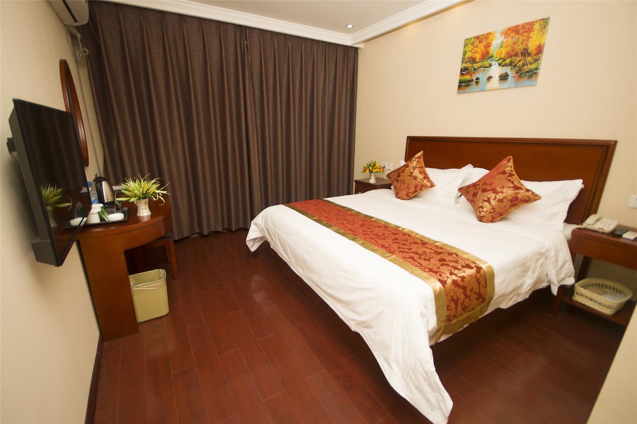 Greentree Inn Shandong Qingdao Development District Sdust Express Hotel Exterior photo
